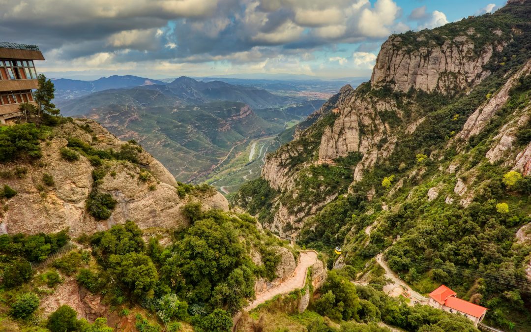 Más allá del reel viral. La comunicación de la industria del turismo